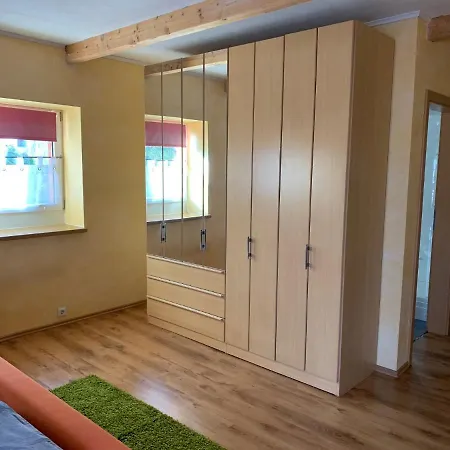 Lindenhof Appartement Hecklingen  Buitenkant foto